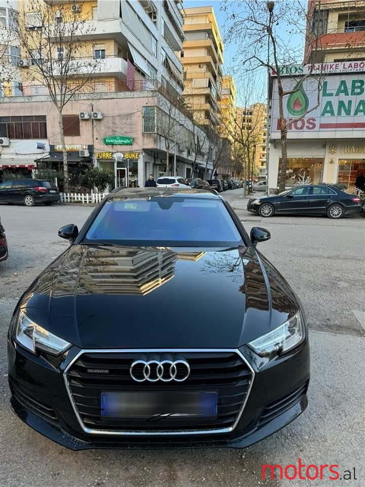 2017' Audi A4 photo #2