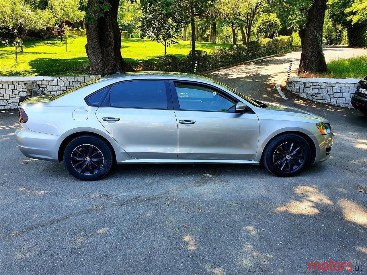 2014' Volkswagen Passat photo #6