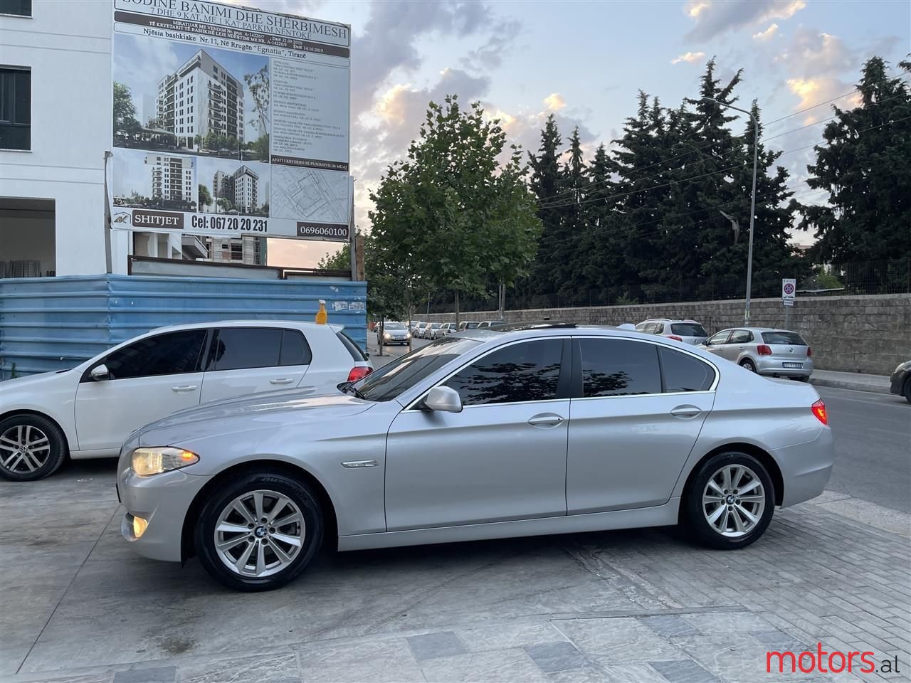 2012' BMW 520 photo #3
