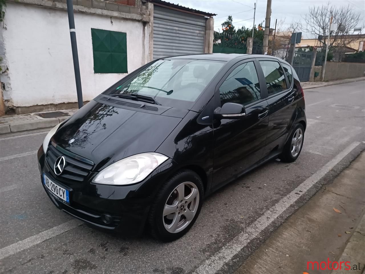 2010' Mercedes-Benz A 160 photo #6