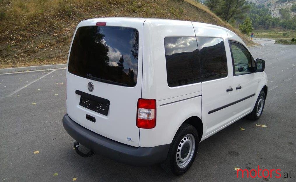 2007' Volkswagen Caddy photo #3