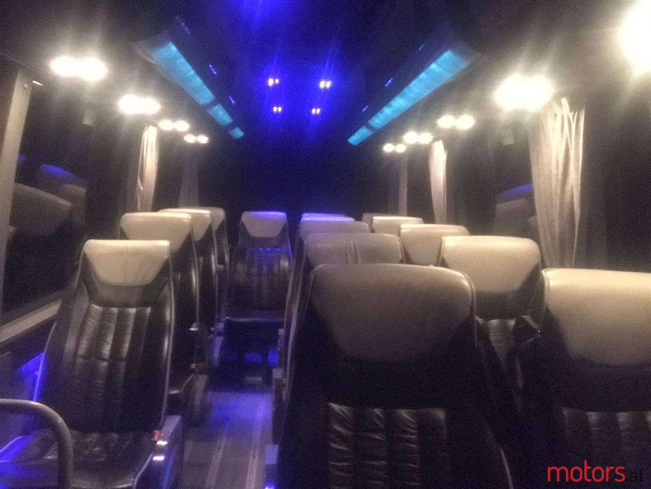 2009' Mercedes-Benz photo #4