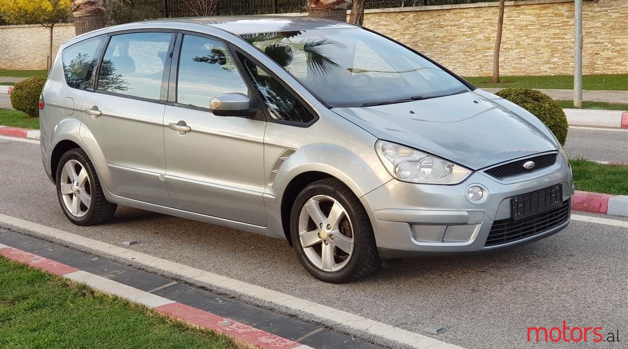 2007' Ford S-Max photo #1