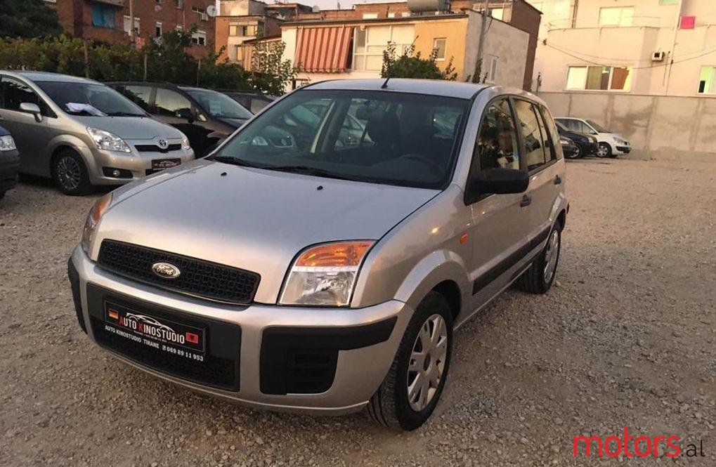 2005' Ford Fusion photo #1