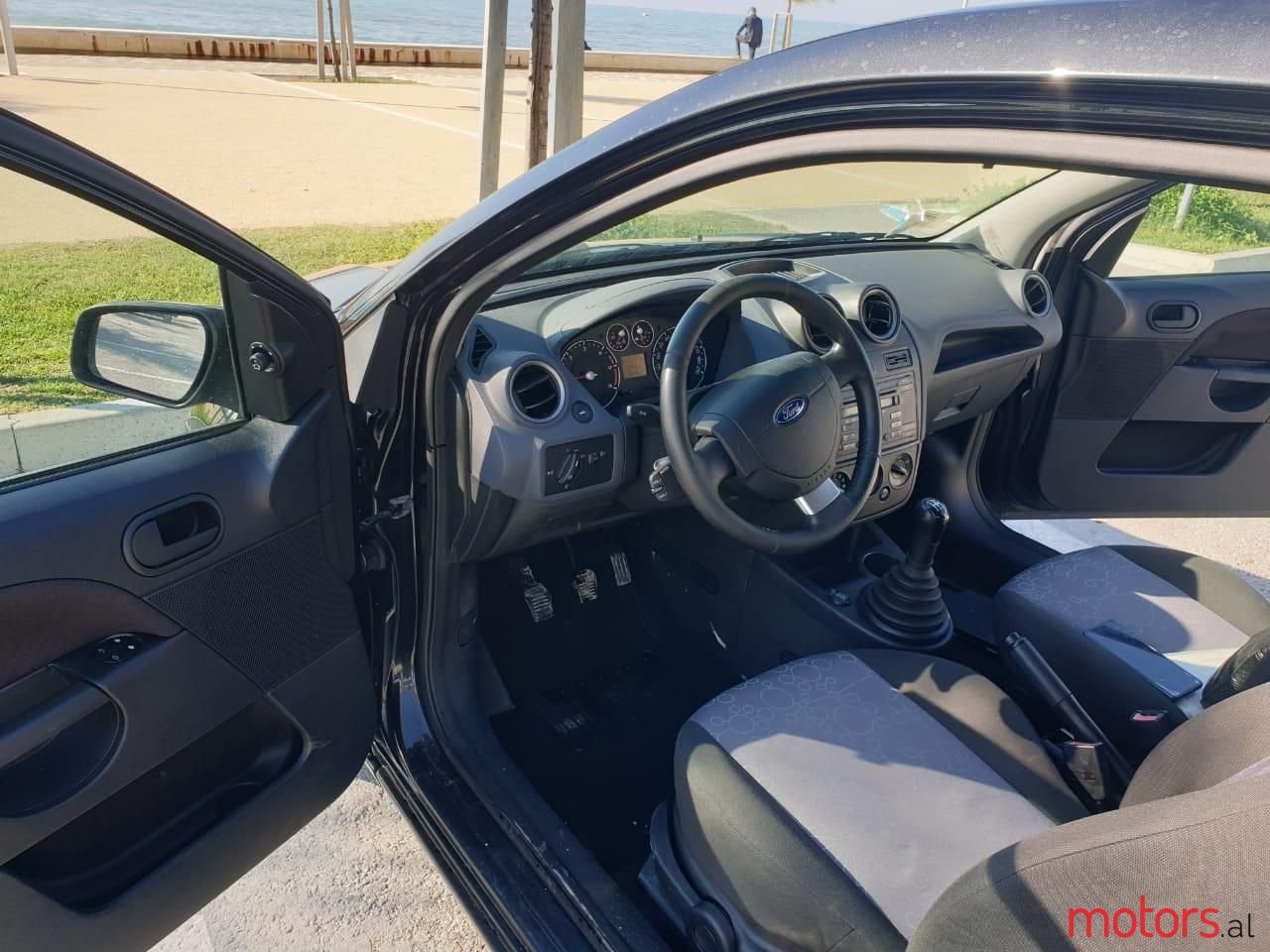 2007' Ford Fiesta photo #6