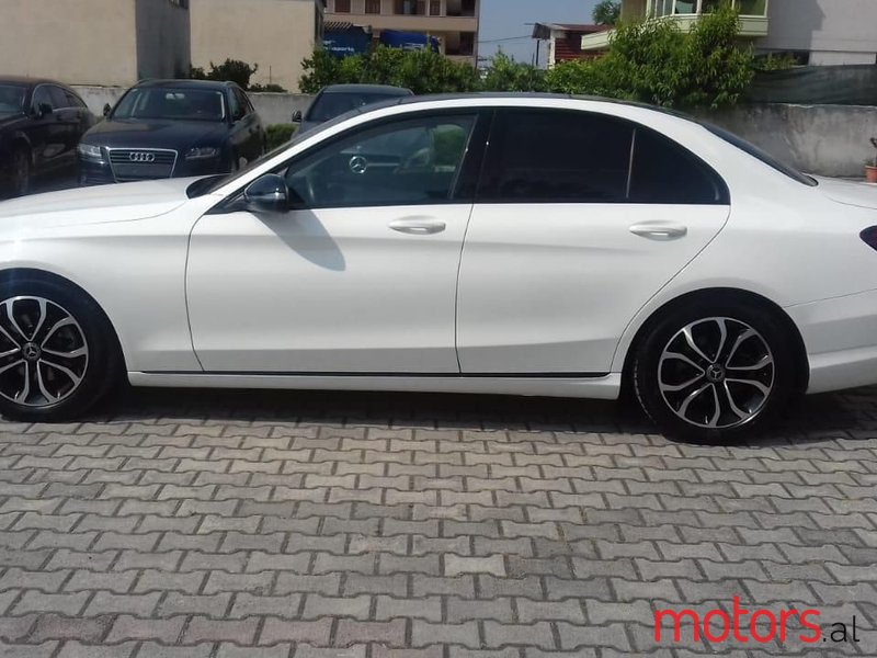 2019' Mercedes-Benz C 220 photo #3