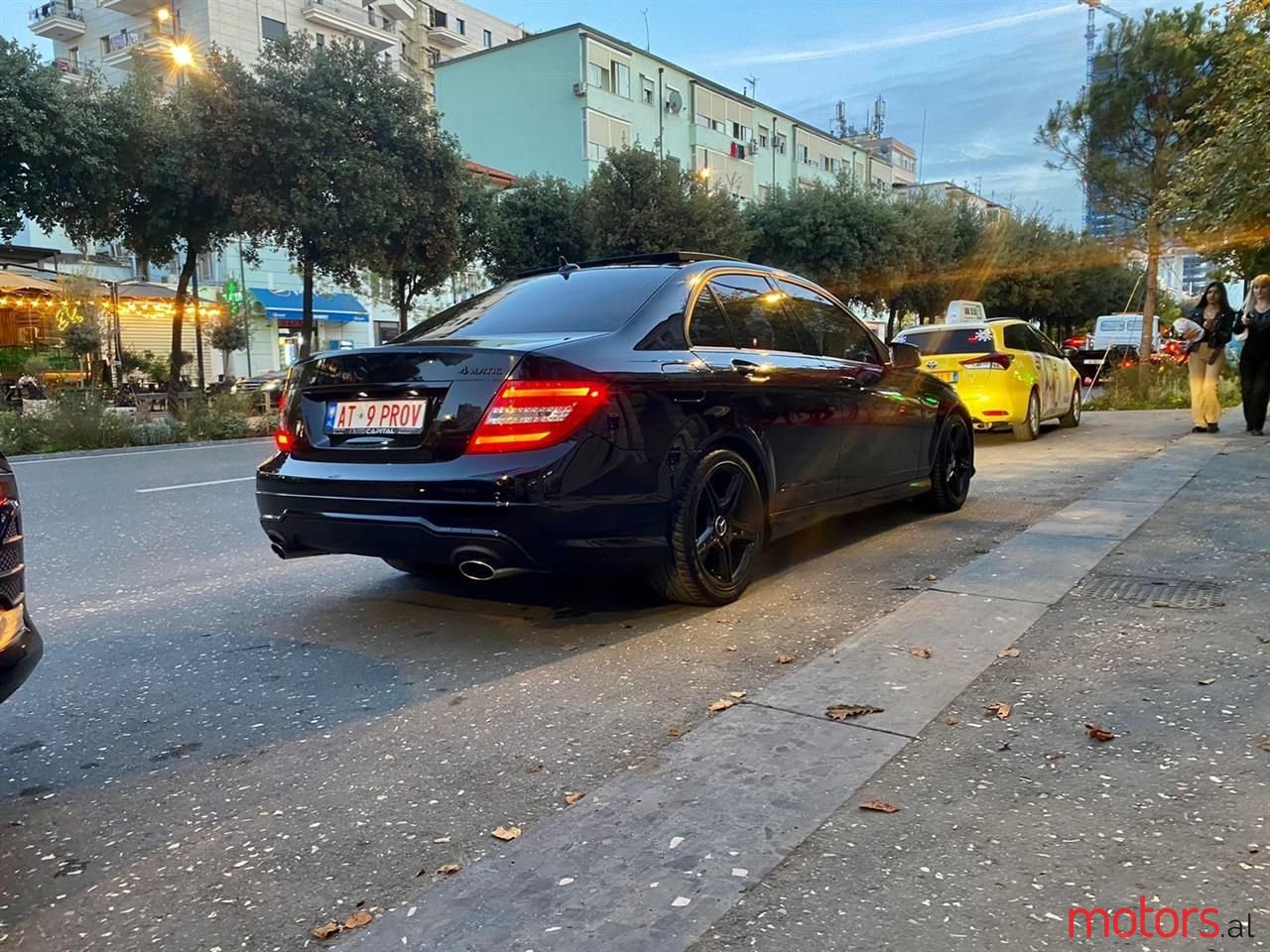 2012' Mercedes-Benz C 300 photo #4