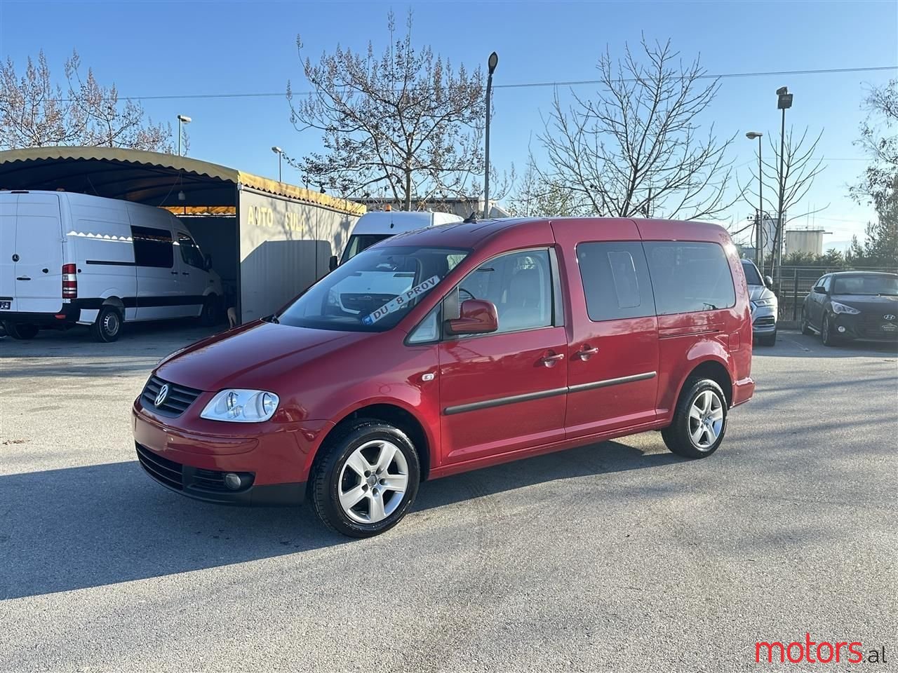 2009' Volkswagen Caddy photo #1