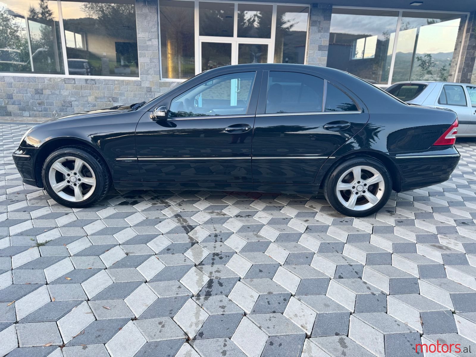 2006' Mercedes-Benz C 200 photo #3