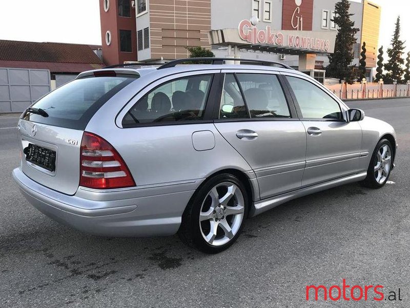 2006' Mercedes-Benz C 220 photo #2