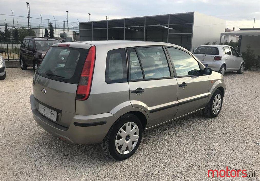 2003' Ford Fusion photo #2