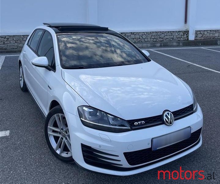 2014' Volkswagen Golf photo #1