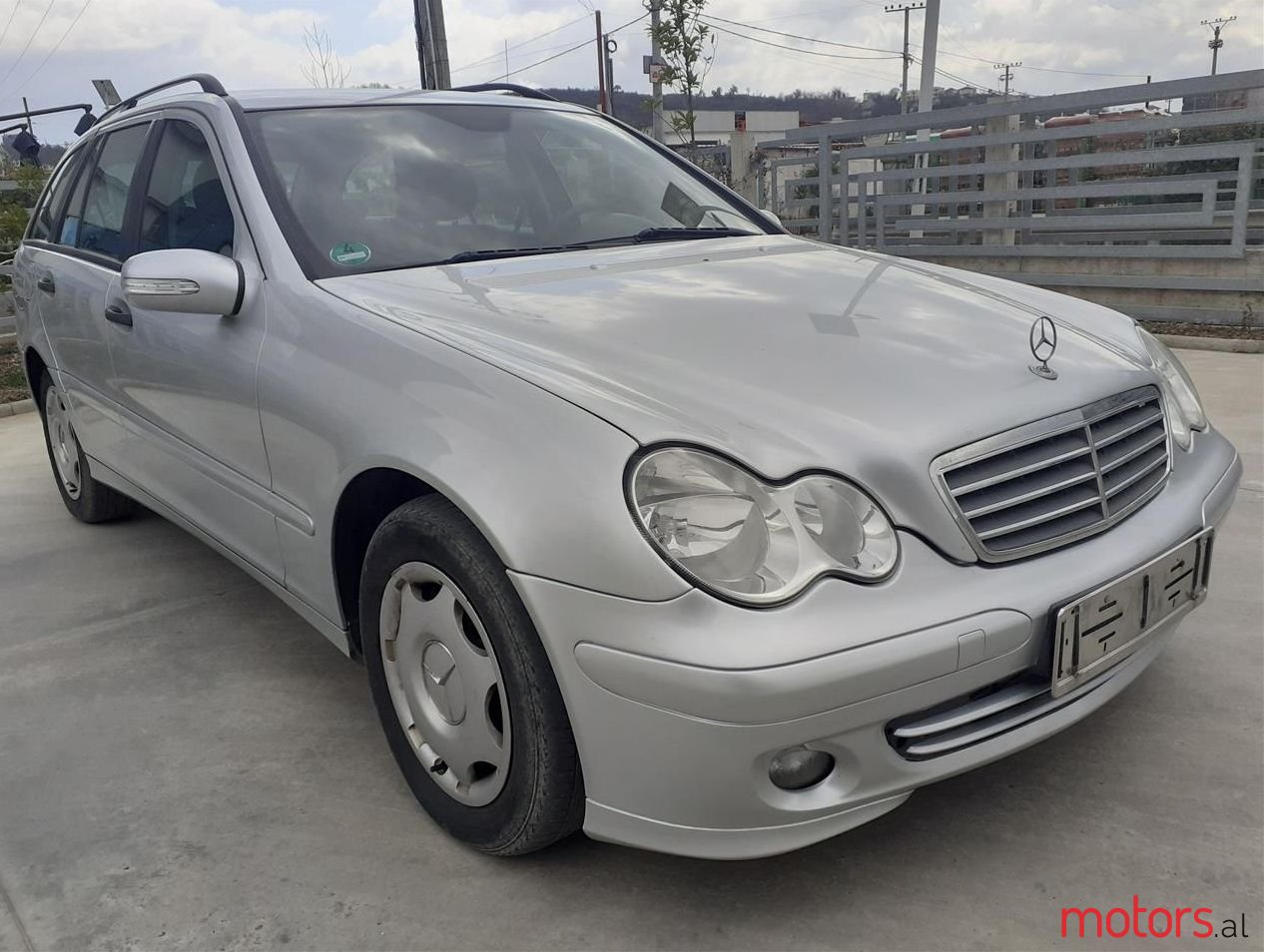 2006' Mercedes-Benz C 220 photo #1