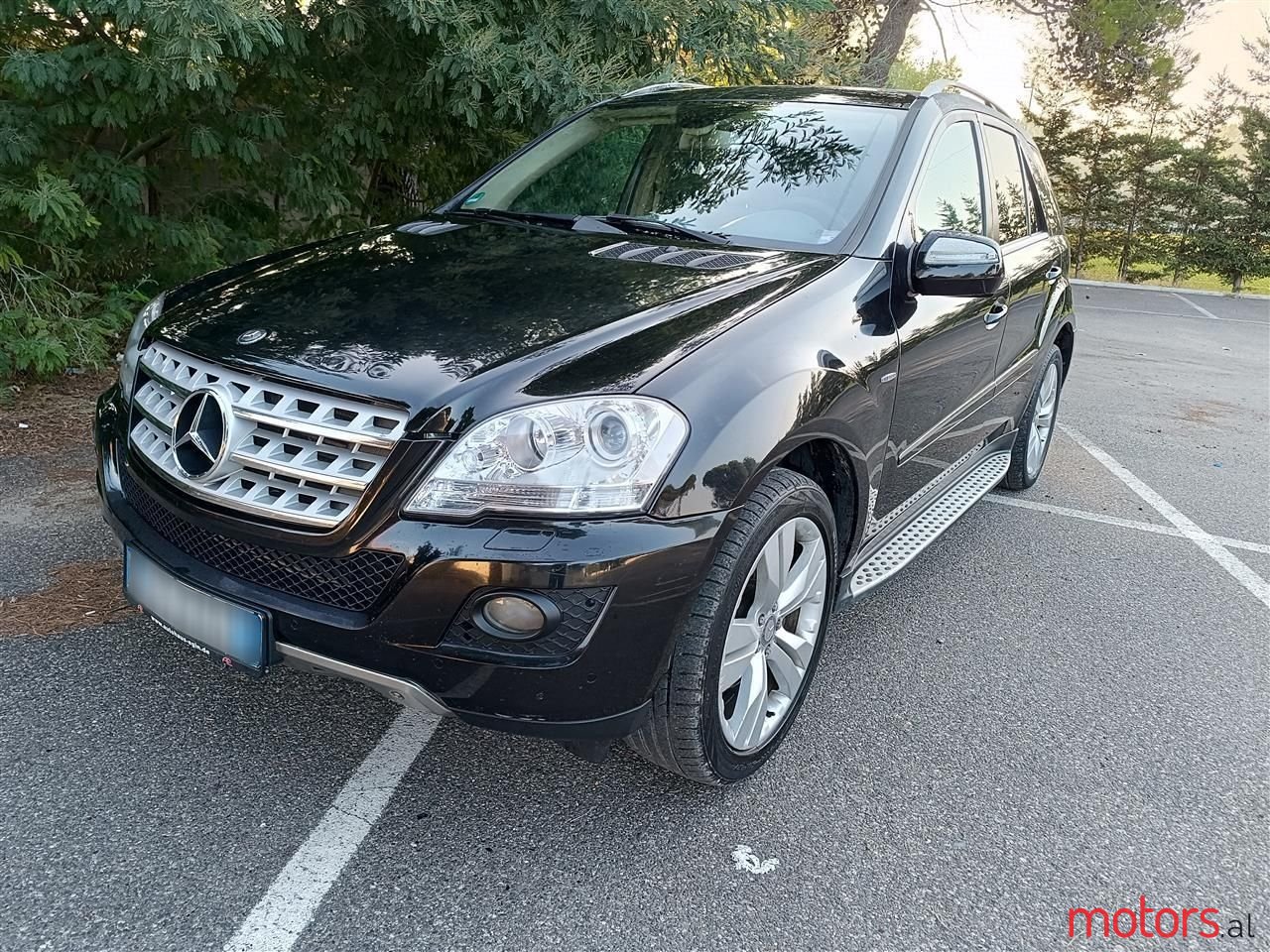 2009' Mercedes-Benz ML 320 photo #1