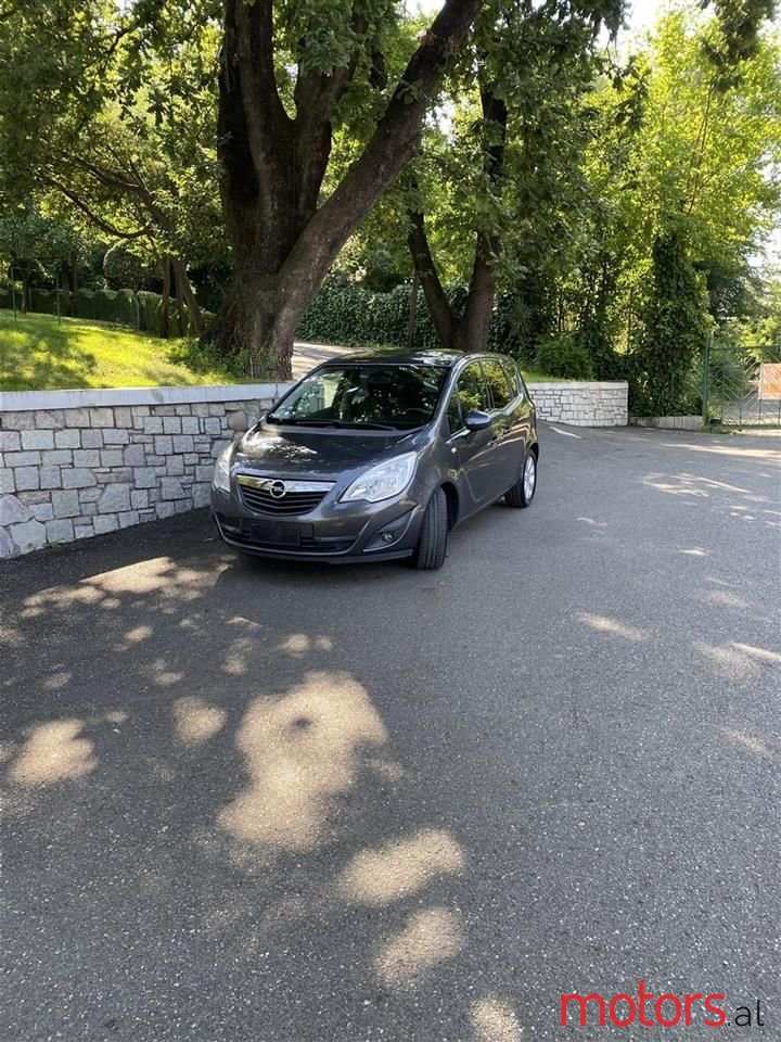 2010' Opel Meriva photo #2