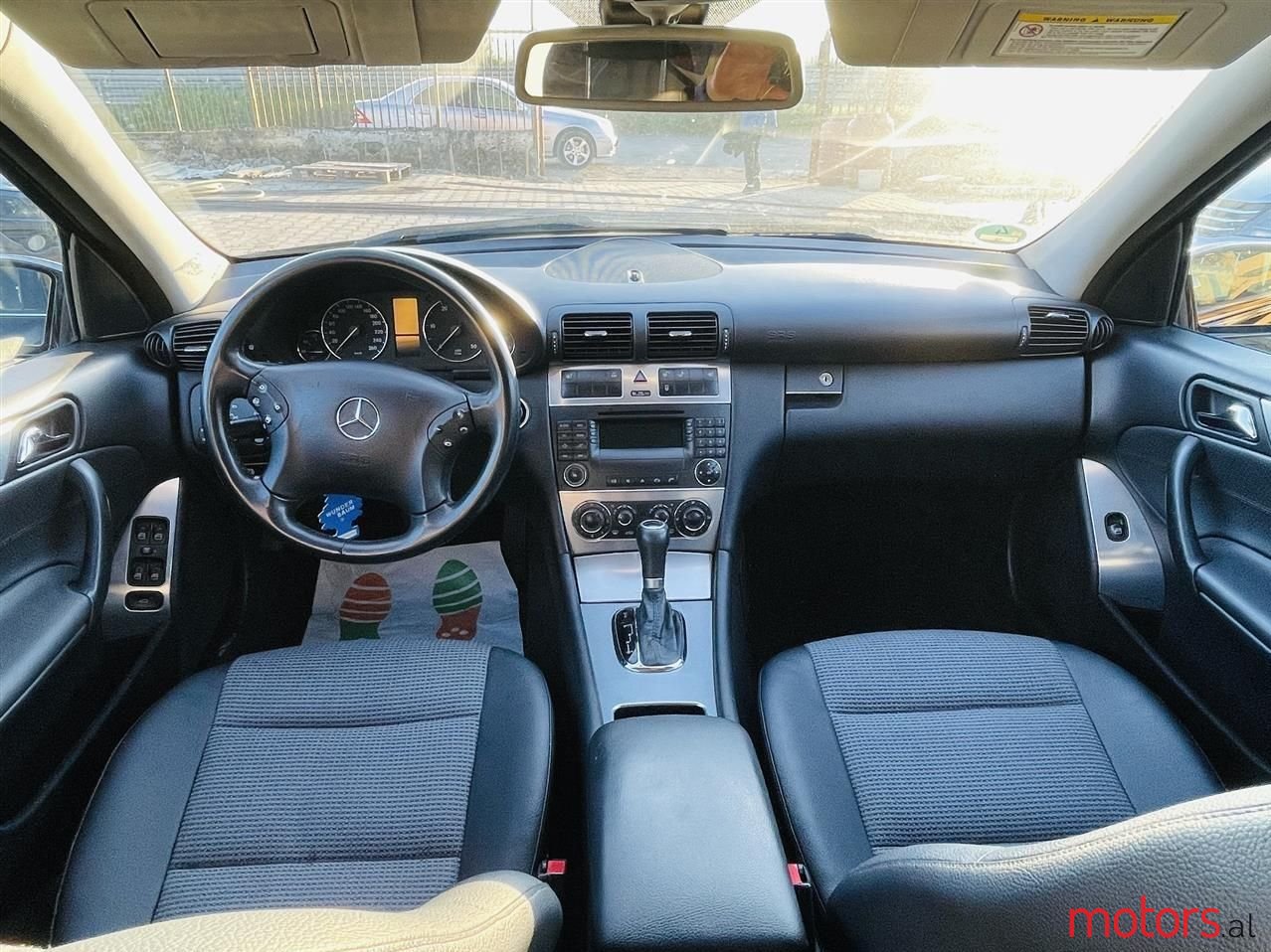 2005' Mercedes-Benz C 220 photo #6