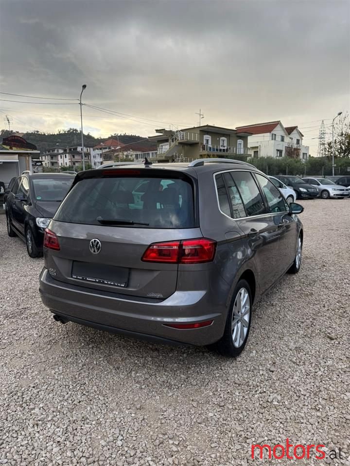 2014' Volkswagen Golf Sportvan photo #4