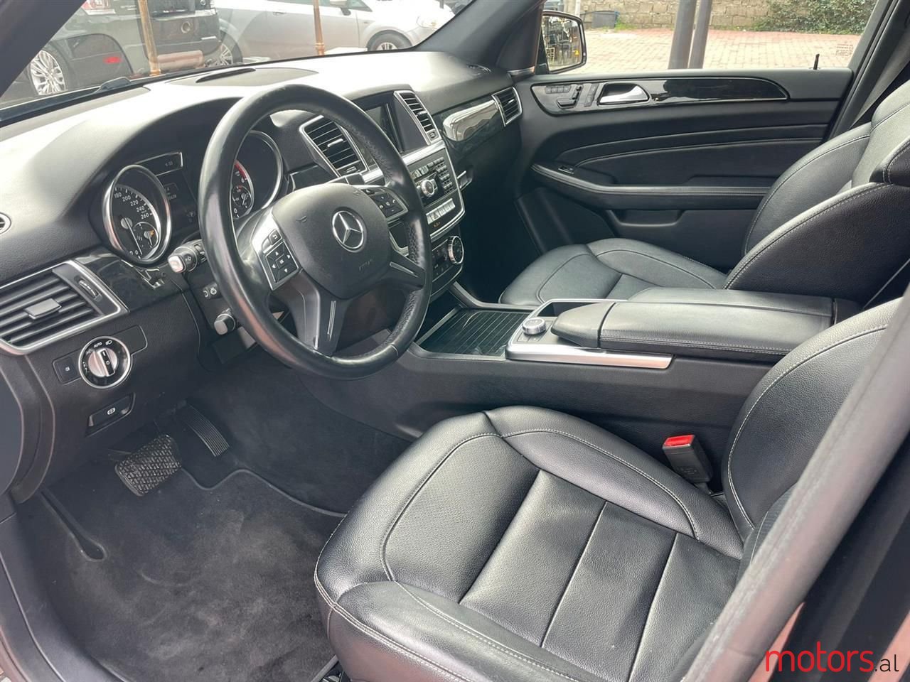 2014' Mercedes-Benz ML 350 photo #2