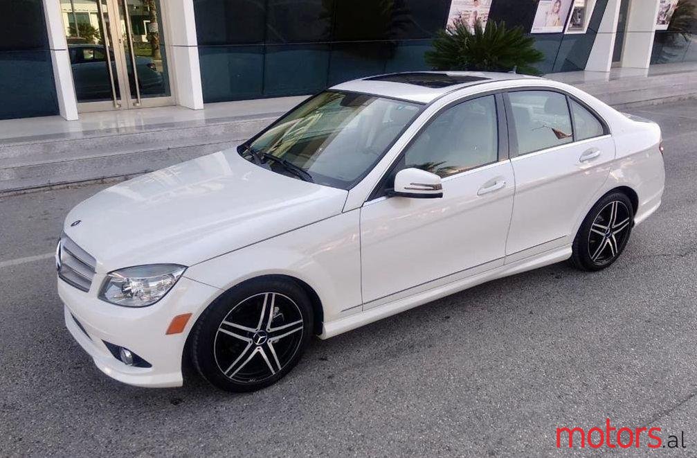 2010' Mercedes-Benz C 250 photo #1