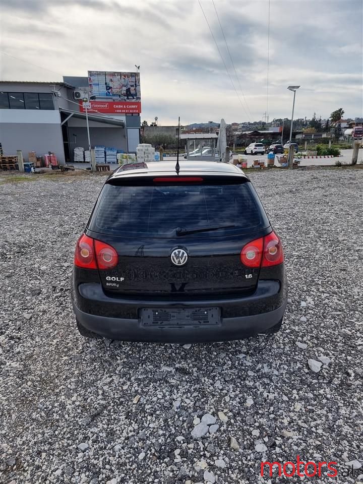 2007' Volkswagen Golf photo #5