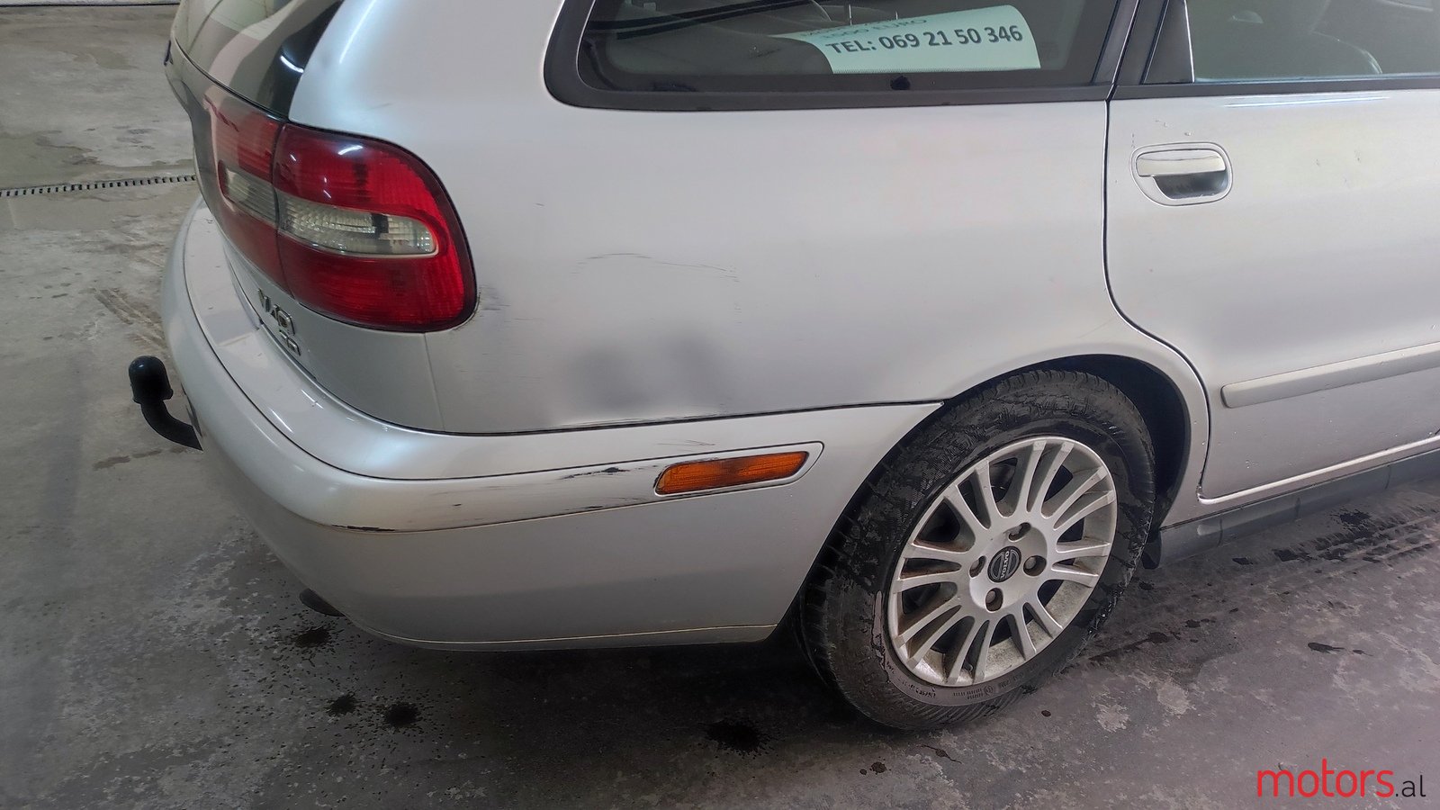 2004' Volvo V40 photo #2