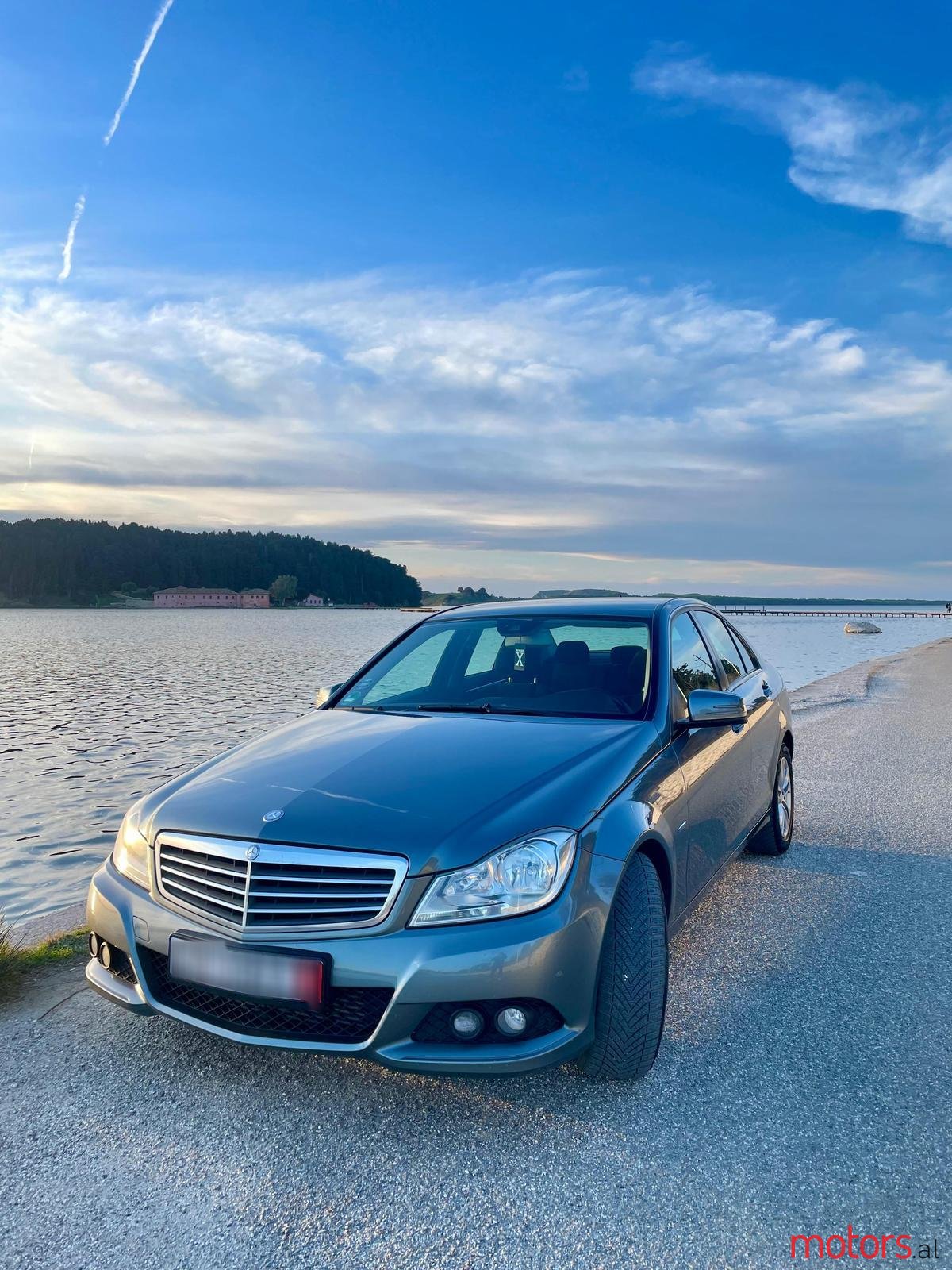 2012' Mercedes-Benz C 200 CDI photo #3