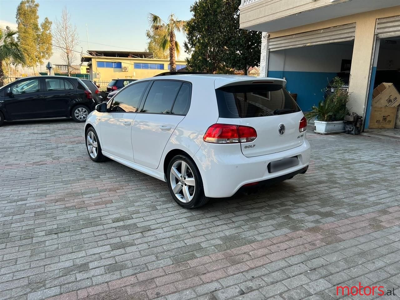 2013' Volkswagen Golf photo #3