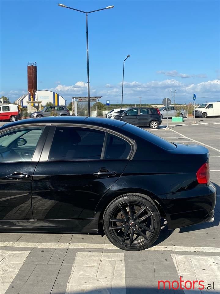 2007' BMW 318 photo #3