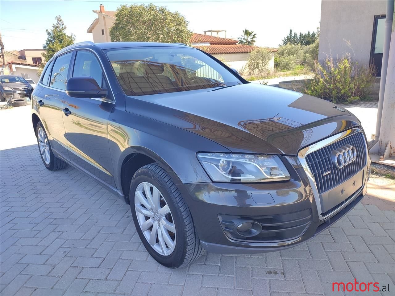 2010' Audi Q5 photo #6