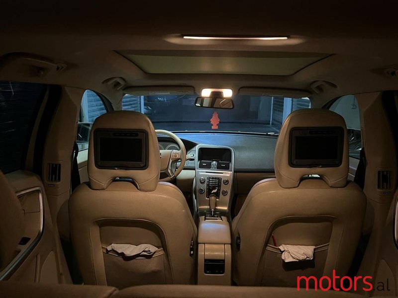 2010' Volvo Xc 60 photo #5