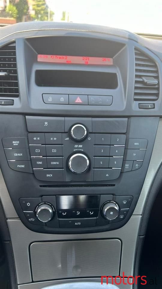 2009' Opel Insignia photo #5