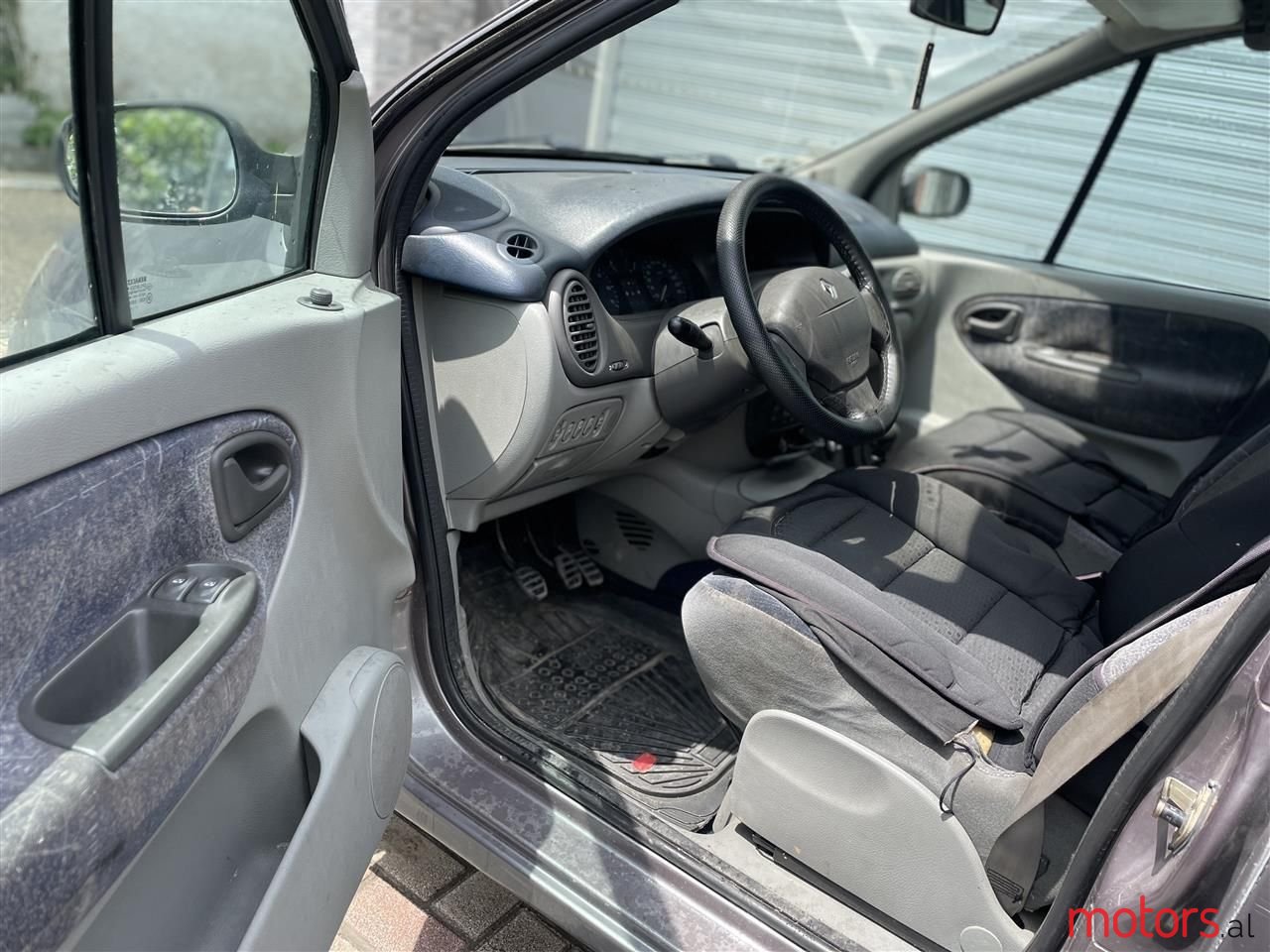 2000' Renault Scenic photo #4