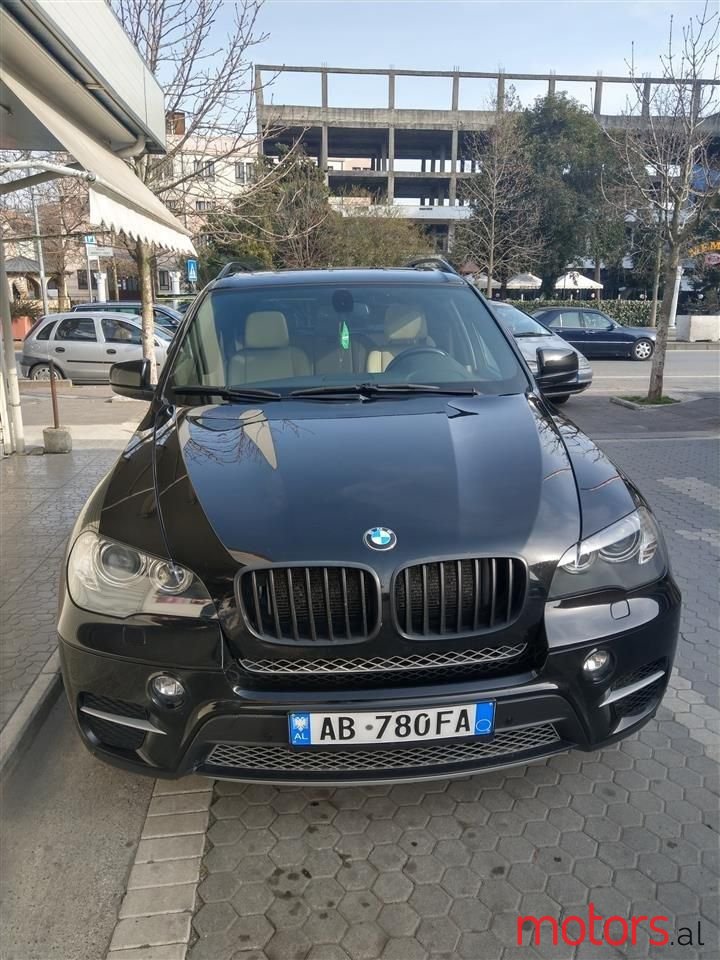 2011' BMW X5 photo #2