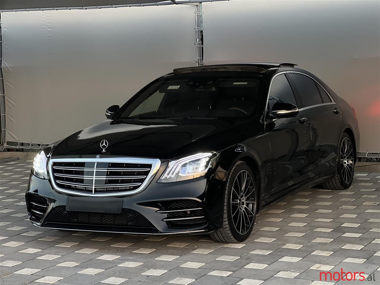 2015' Mercedes-Benz S 550 photo #1