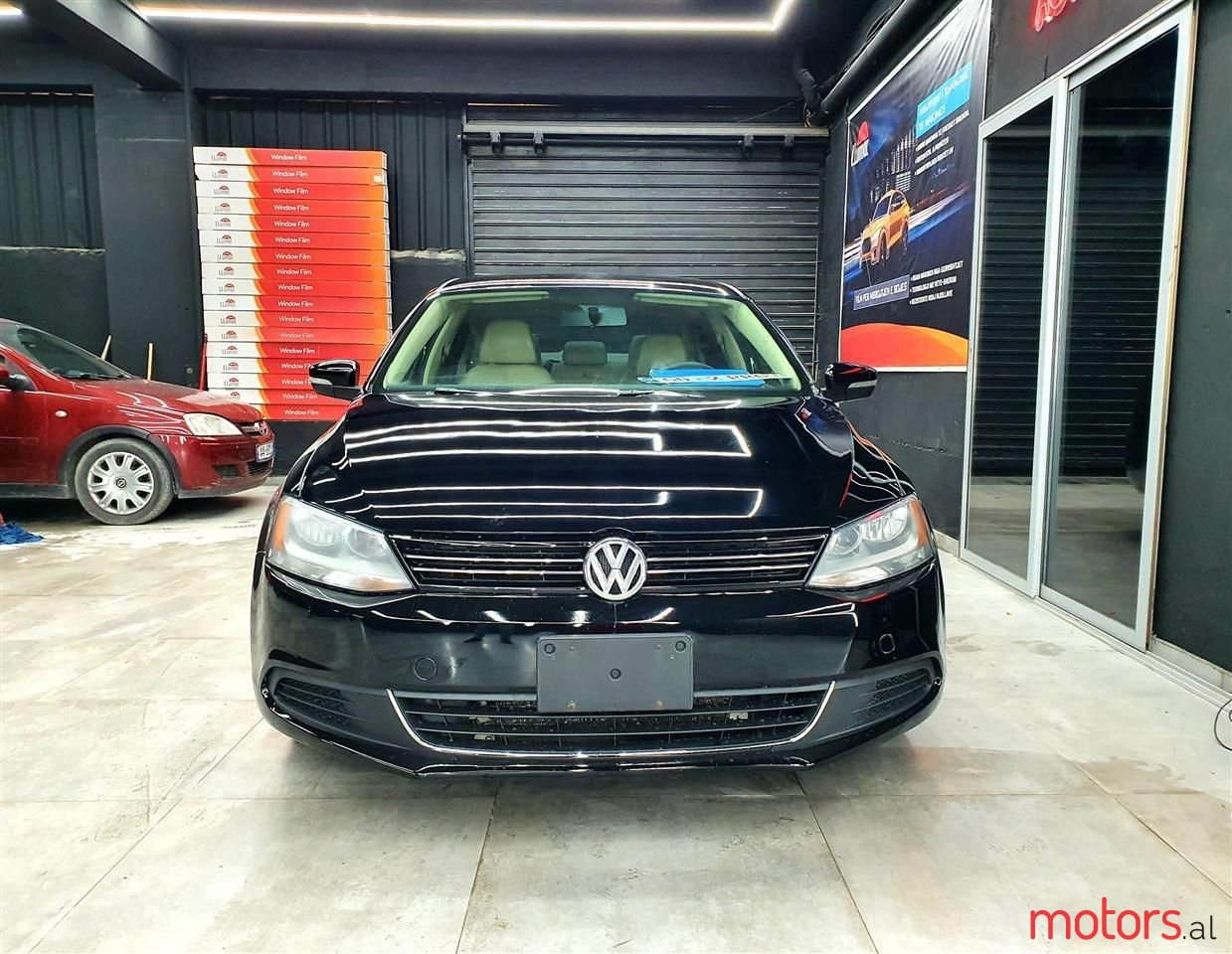 2012' Volkswagen Jetta photo #4