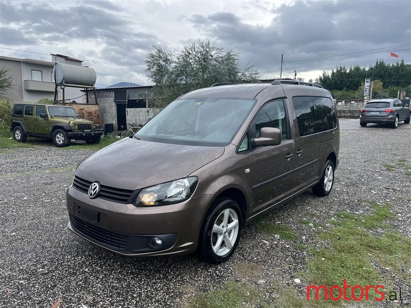 2015' Volkswagen Caddy photo #1