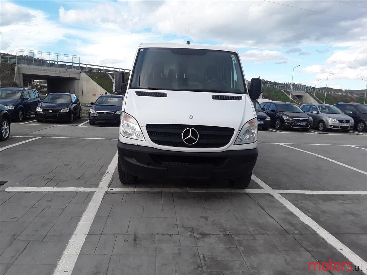 2009' Mercedes-Benz Sprinter photo #1