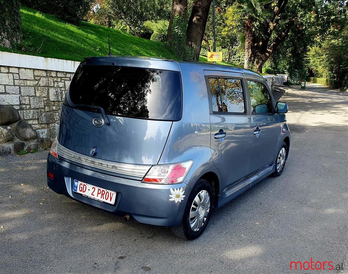 2009' Daihatsu Materia photo #5