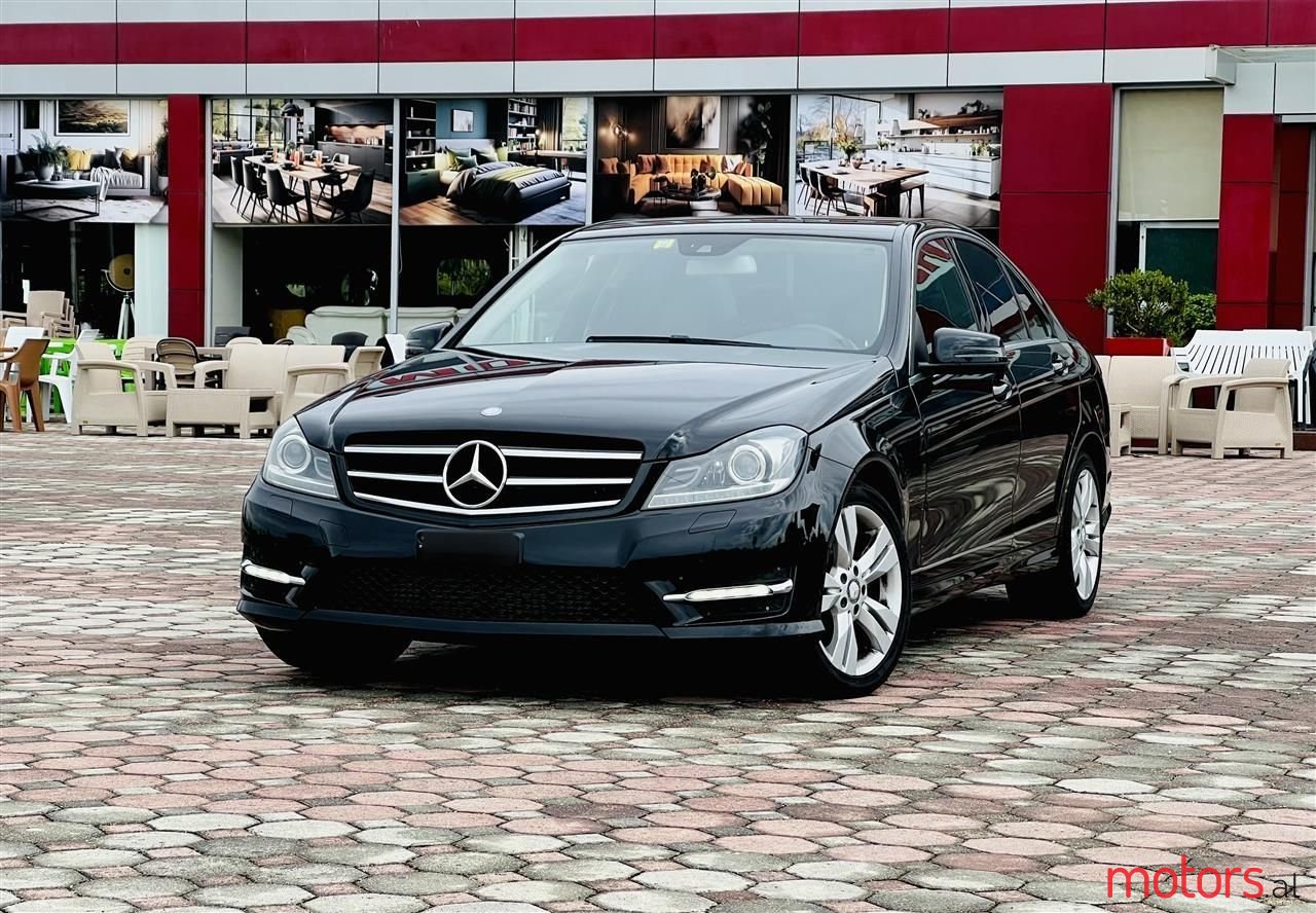 2014' Mercedes-Benz C 220 photo #1