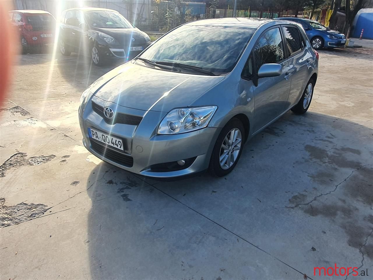 2010' Toyota Auris photo #3