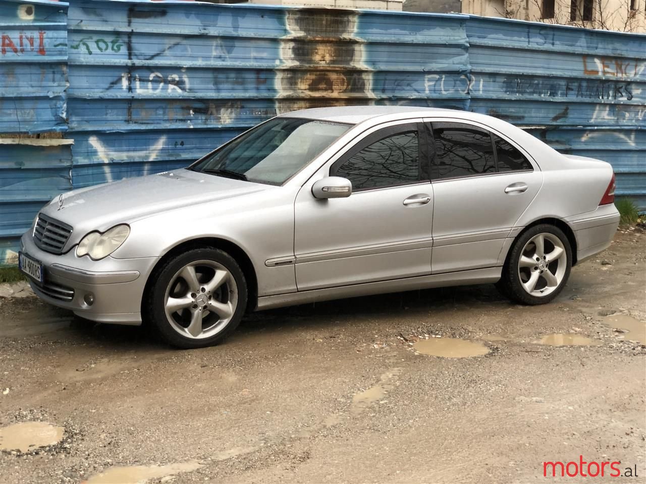 2006' Mercedes-Benz C 220 photo #2