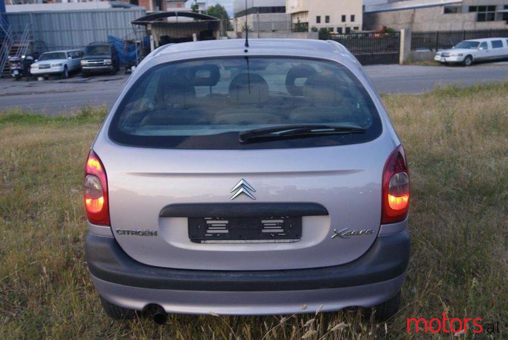 2002' Citroen Xsara Picasso photo #1