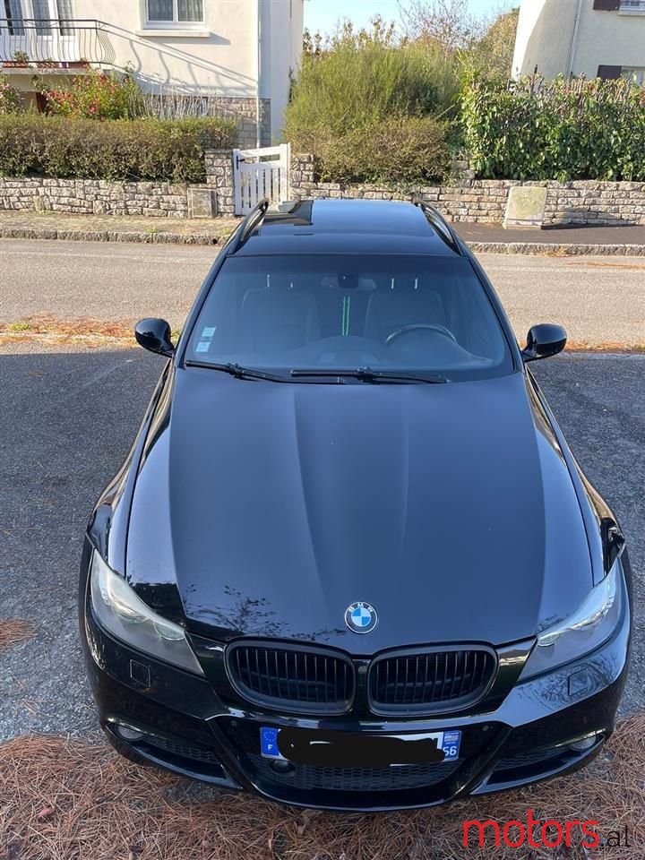 2009' BMW 330 photo #3