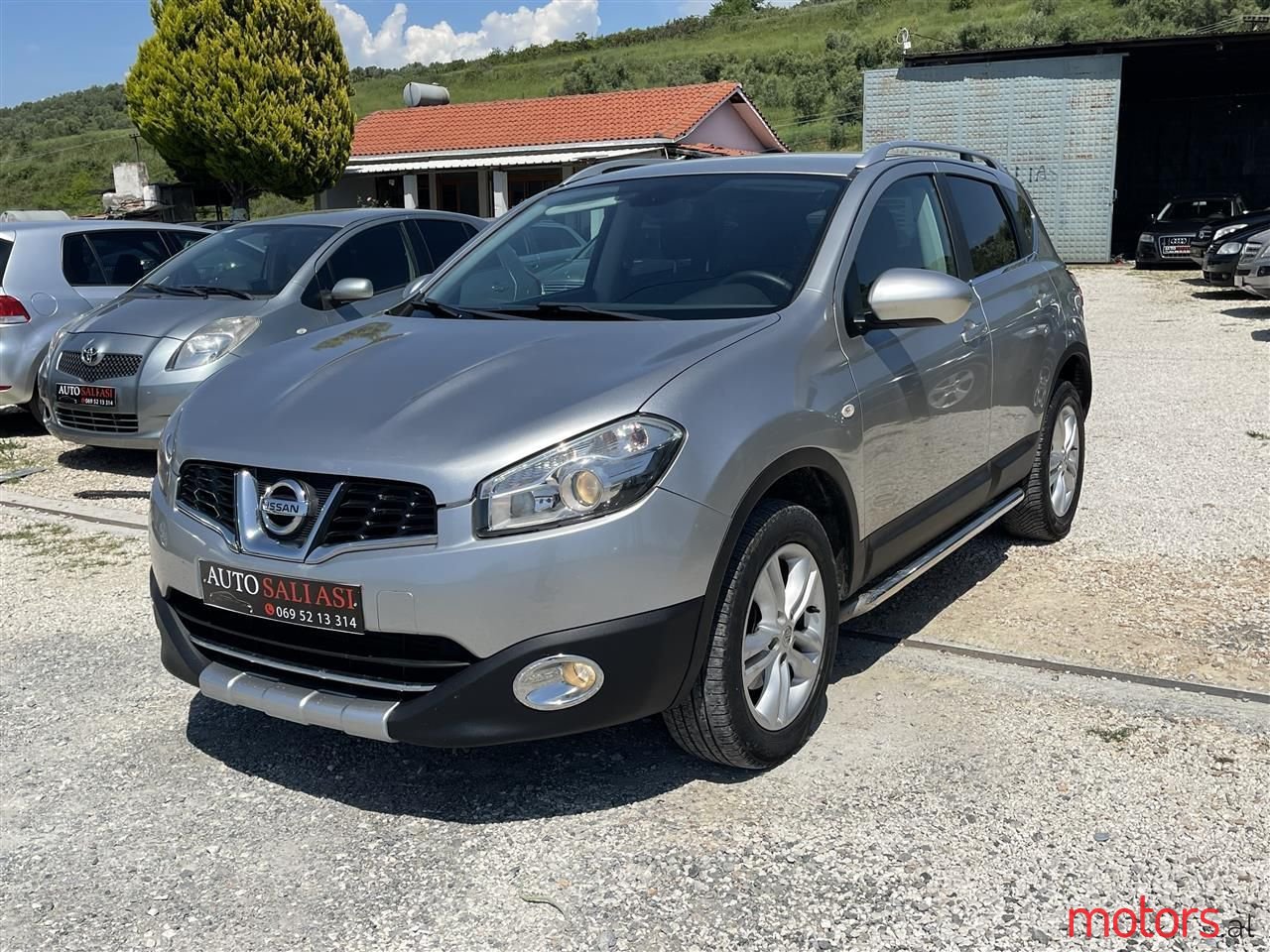 2012' Nissan Qashqai photo #1