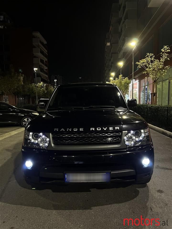 2011' Land Rover Range Rover Sport photo #2