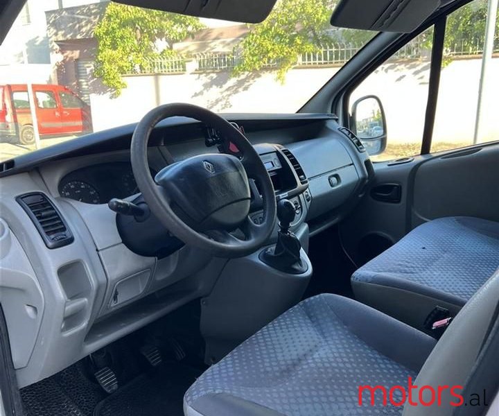 2008' Renault Trafic photo #6
