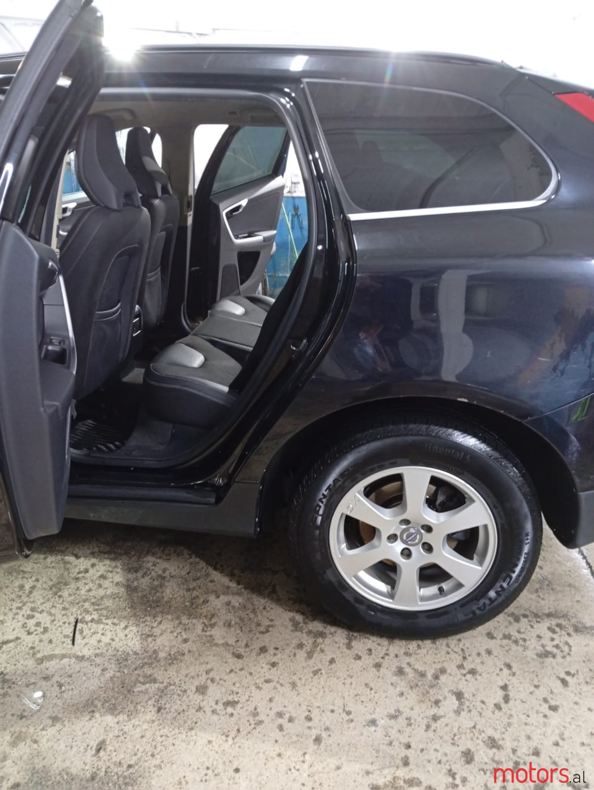 2009' Volvo XC60 photo #7