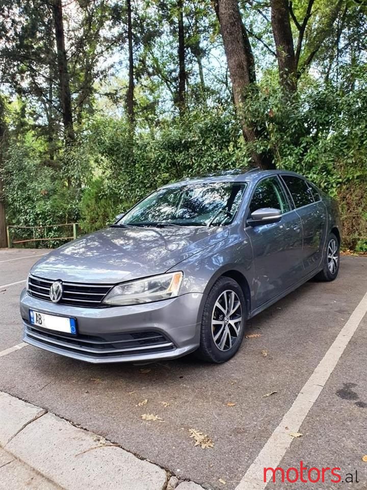 2015' Volkswagen Jetta photo #1