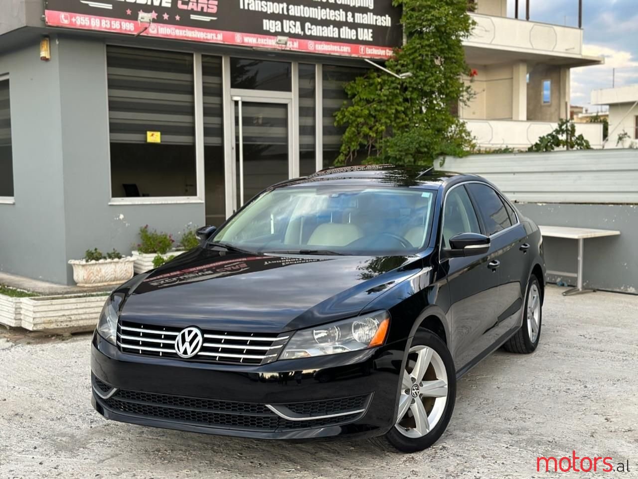 2013' Volkswagen Passat photo #1