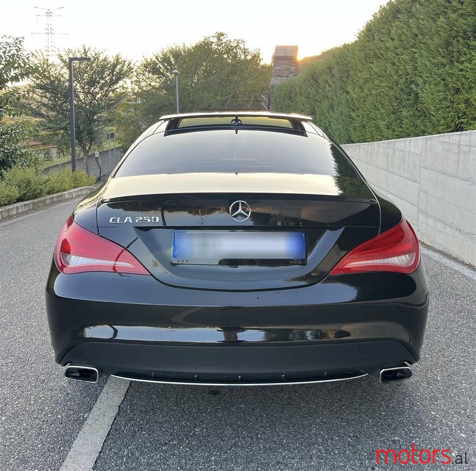 2014' Mercedes-Benz CLA 250 photo #6